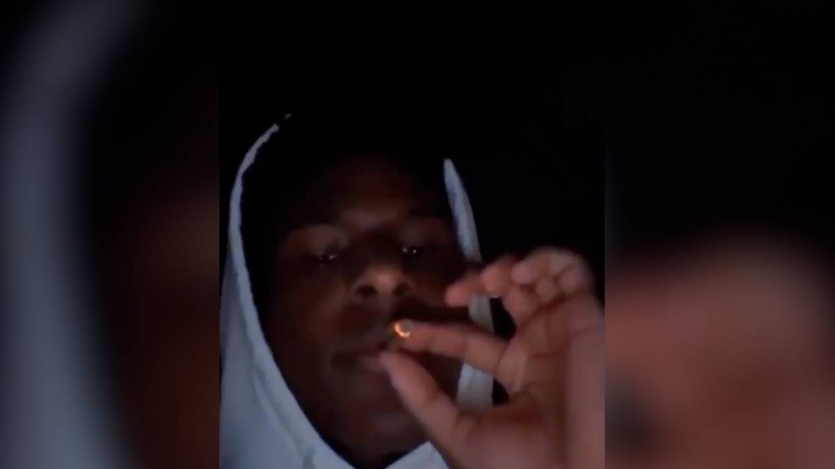 Controversial: hijo de 15 años de Lebron subió un video fumando marihuana -  AS Chile