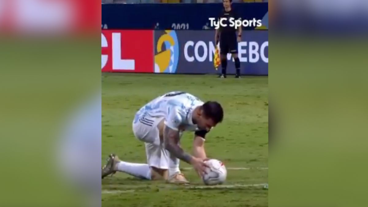 Se hace viral este momento de Messi antes de lanzar la falta: es imnótico y  mágico...