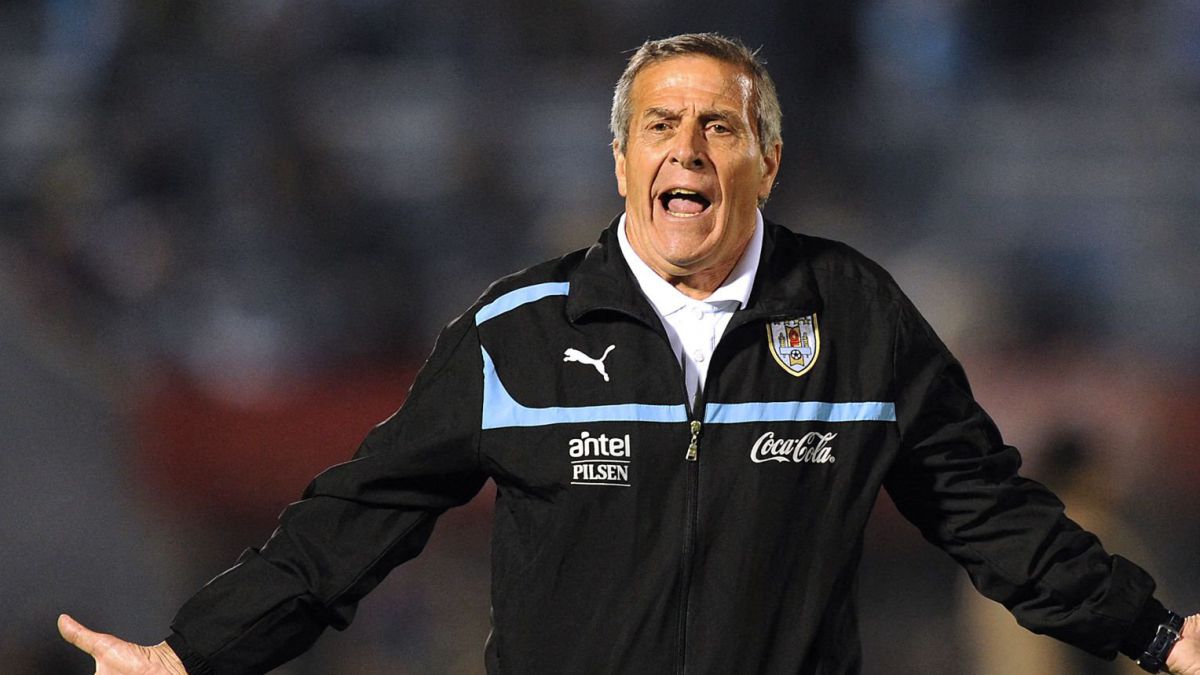 Uruguay despidió al Maestro Tabárez tras 15 años como entrenador